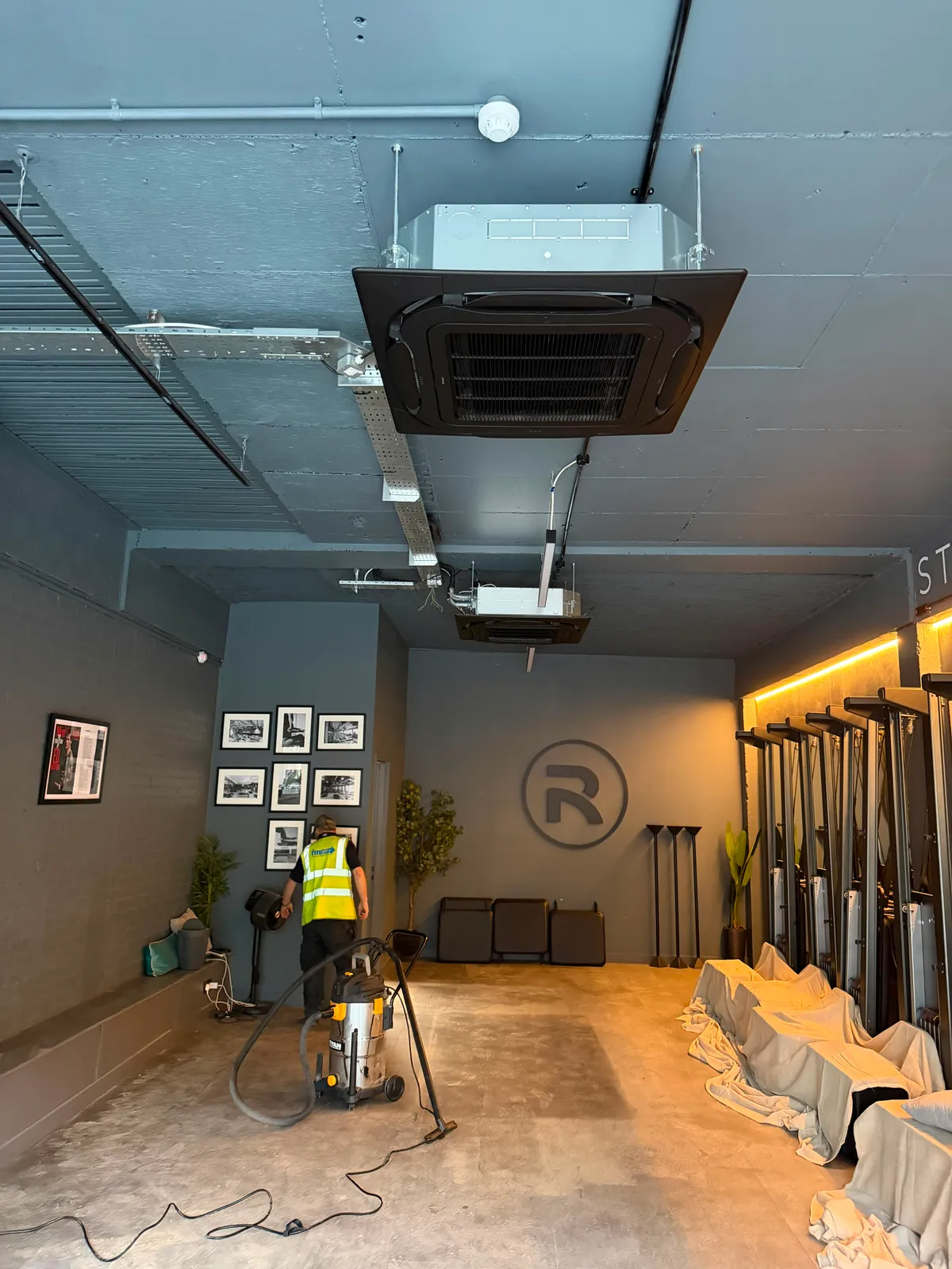 Ceiling cassette AC units in a commercial office
